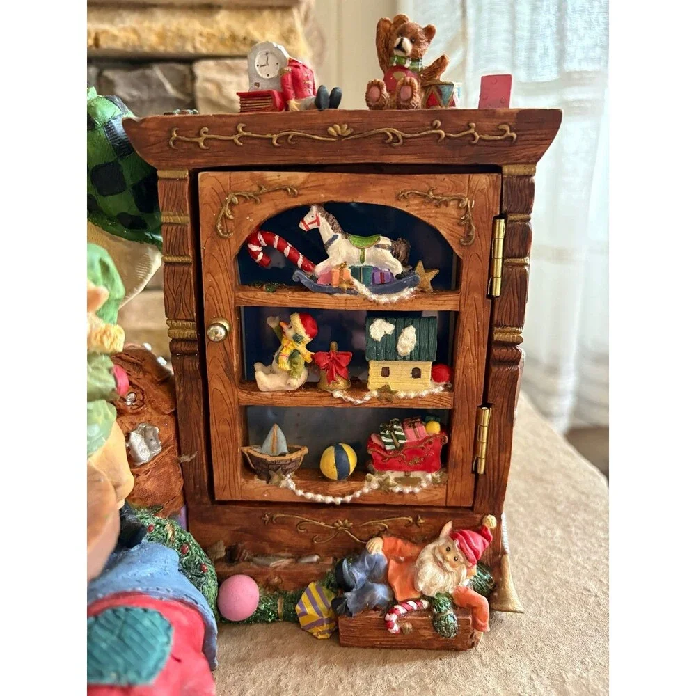 Cracker Barrel Department 56 In the Spirit Santa in Workshop Picture Frame